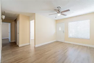 Photo #6: 2223411 Listing 