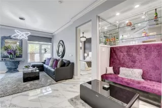 Photo #1: 2223427 Listing