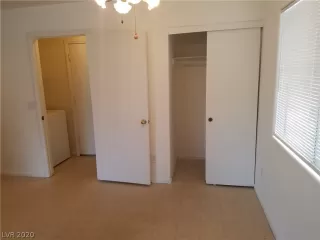 Photo #1: 2223479 Listing