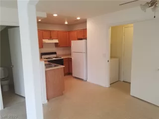 Photo #4: 2223479 Listing