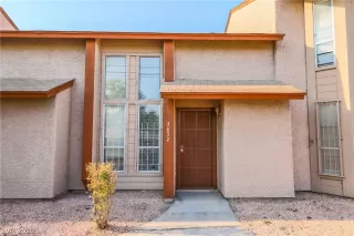 Photo #1: 2223485 Listing 