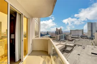 Photo #2: 2223495 Listing