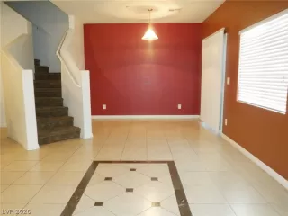 Photo #5: 2223577 Listing 