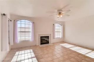 Photo #6: 2223636 Listing 