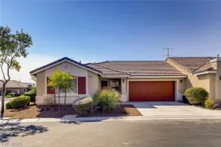 Photo #1: 2223726 Listing