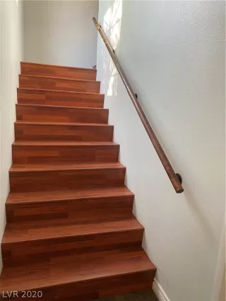 Photo #2: 2223776 Listing 