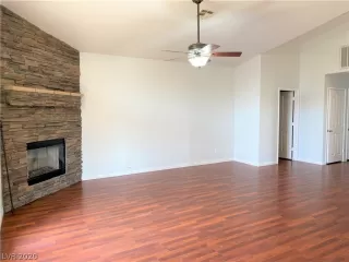 Photo #4: 2223776 Listing 