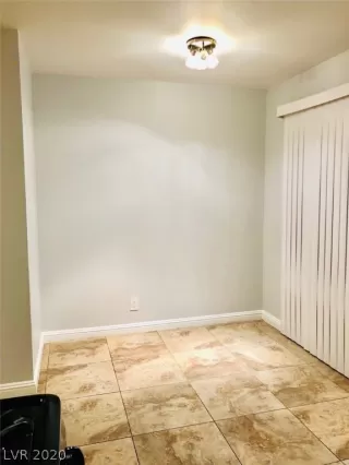 Photo #3: 2223784 Listing 