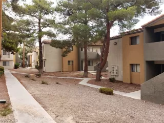 Photo #3: 2223797 Listing 