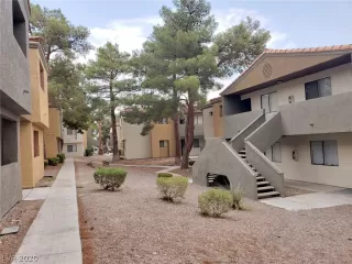 Photo #4: 2223797 Listing 