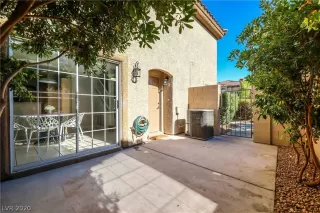 Photo #4: 2223802 Listing 