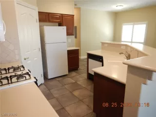 Photo #6: 2223811 Listing 