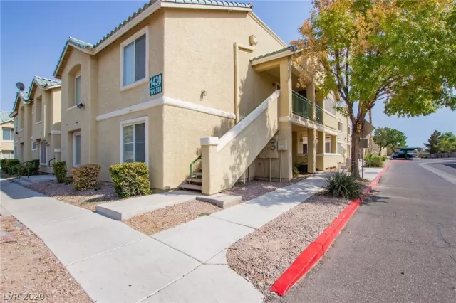 MLS: 2223828 Condo For Sale