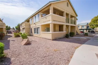 Photo #1: 2223828 Listing