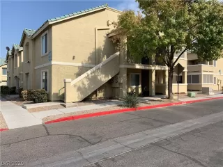 Photo #2: 2223828 Listing