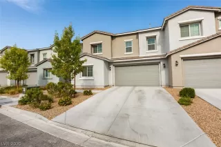 Photo #1: 2223863 Listing