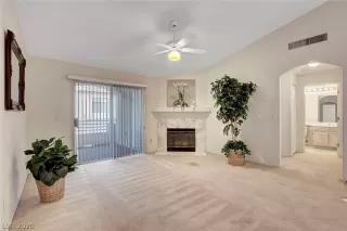 Photo #4: 2223870 Listing 