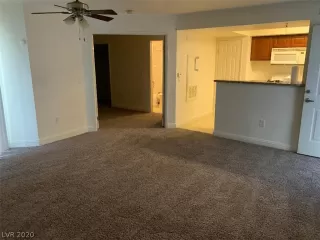 Photo #5: 2223927 Listing