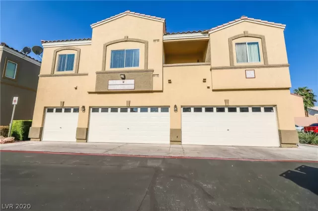 MLS: 2223930 Condo For Sale