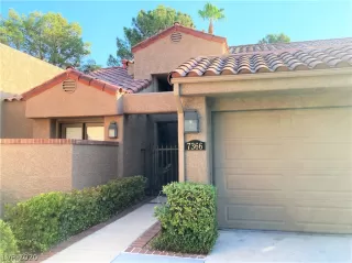 Photo #1: 2223943 Listing 