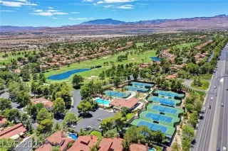 Photo #3: 2223943 Listing 