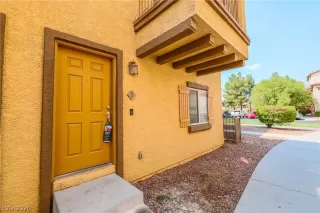 Photo #3: 2223959 Listing 