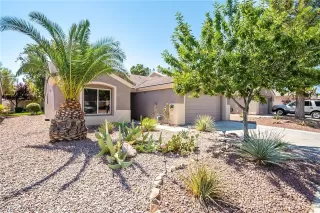 Photo #1: 2223960 Listing