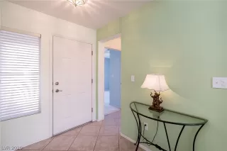 Photo #4: 2223960 Listing