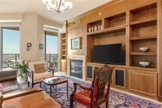 Photo #1: 2223979 Listing