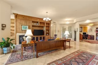 Photo #3: 2223979 Listing