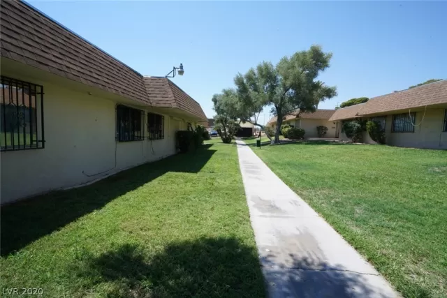 MLS: 2223981 Condo For Sale