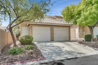 Photo #1: 2223995 Listing 