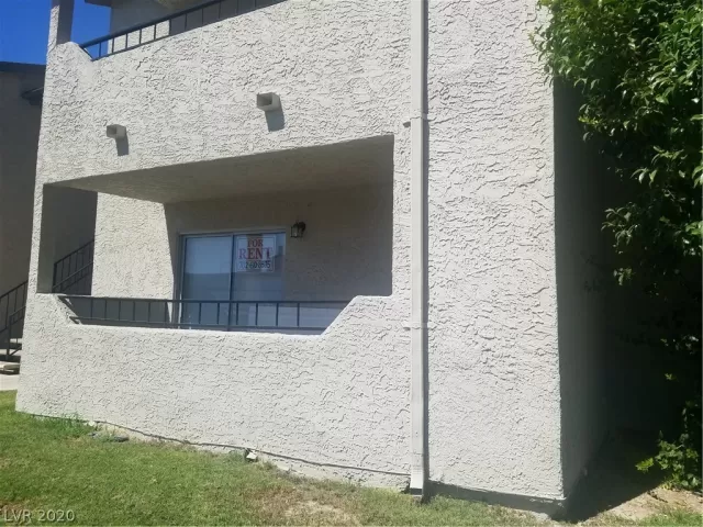 MLS: 2224070 Condo For Sale