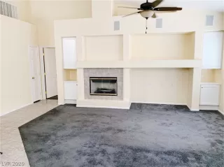 Photo #1: 2224103 Listing 
