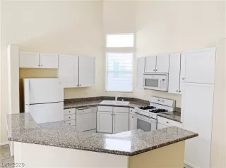 Photo #3: 2224103 Listing 