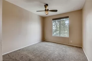 Photo #5: 2224160 Listing