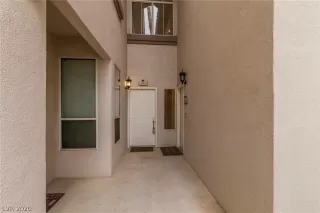 Photo #2: 2224236 Listing 