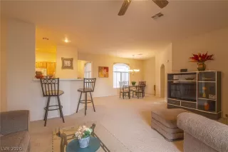 Photo #6: 2224236 Listing 