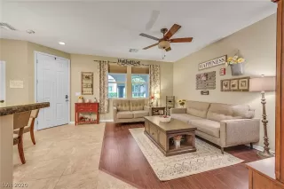 Photo #3: 2224250 Listing 