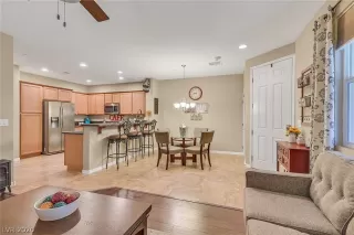 Photo #6: 2224250 Listing 