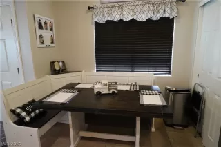 Photo #6: 2224295 Listing