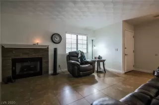 Photo #6: 2224300 Listing