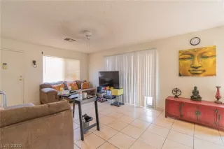 Photo #3: 2224370 Listing 