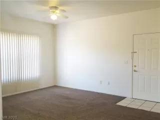 Photo #2: 2224381 Listing