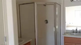 Photo #1: 2224420 Listing 