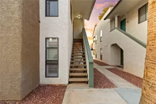 Photo #2: 2224430 Listing