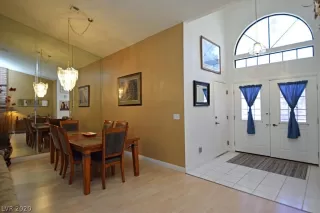 Photo #2: 2224453 Listing