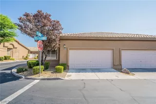 Photo #1: 2224524 Listing