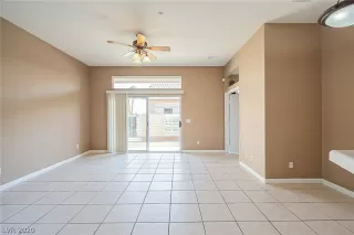 Photo #3: 2224524 Listing