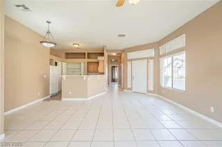 Photo #4: 2224524 Listing